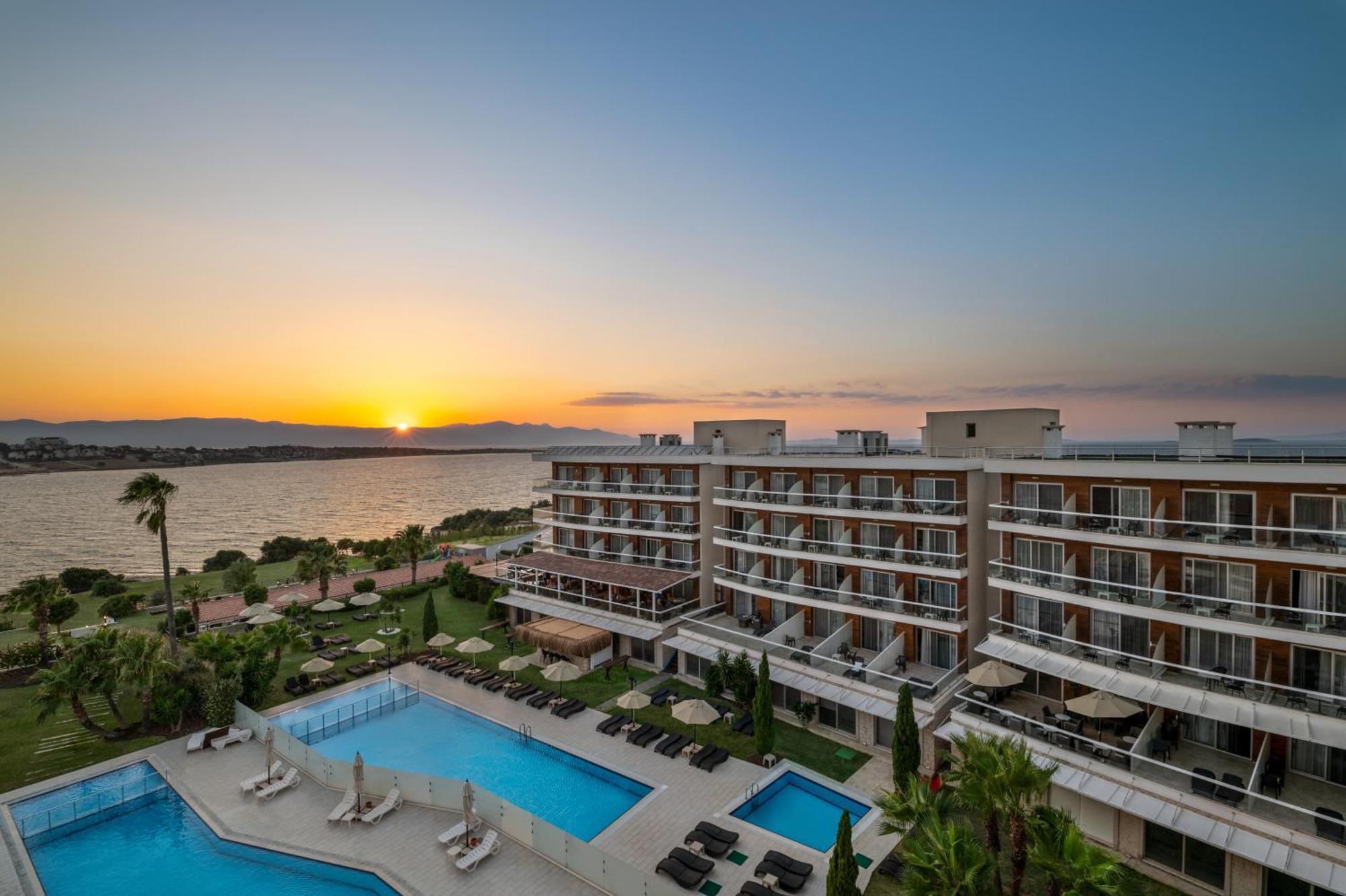 מלון איזמיר La Quinta By Wyndham Cesme מראה חיצוני תמונה