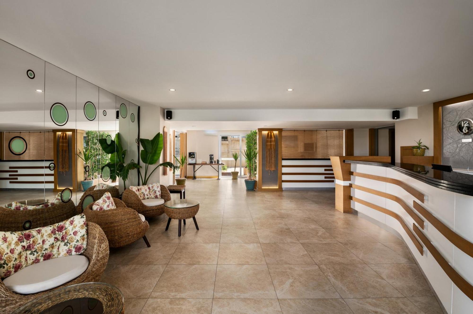 מלון איזמיר La Quinta By Wyndham Cesme מראה חיצוני תמונה