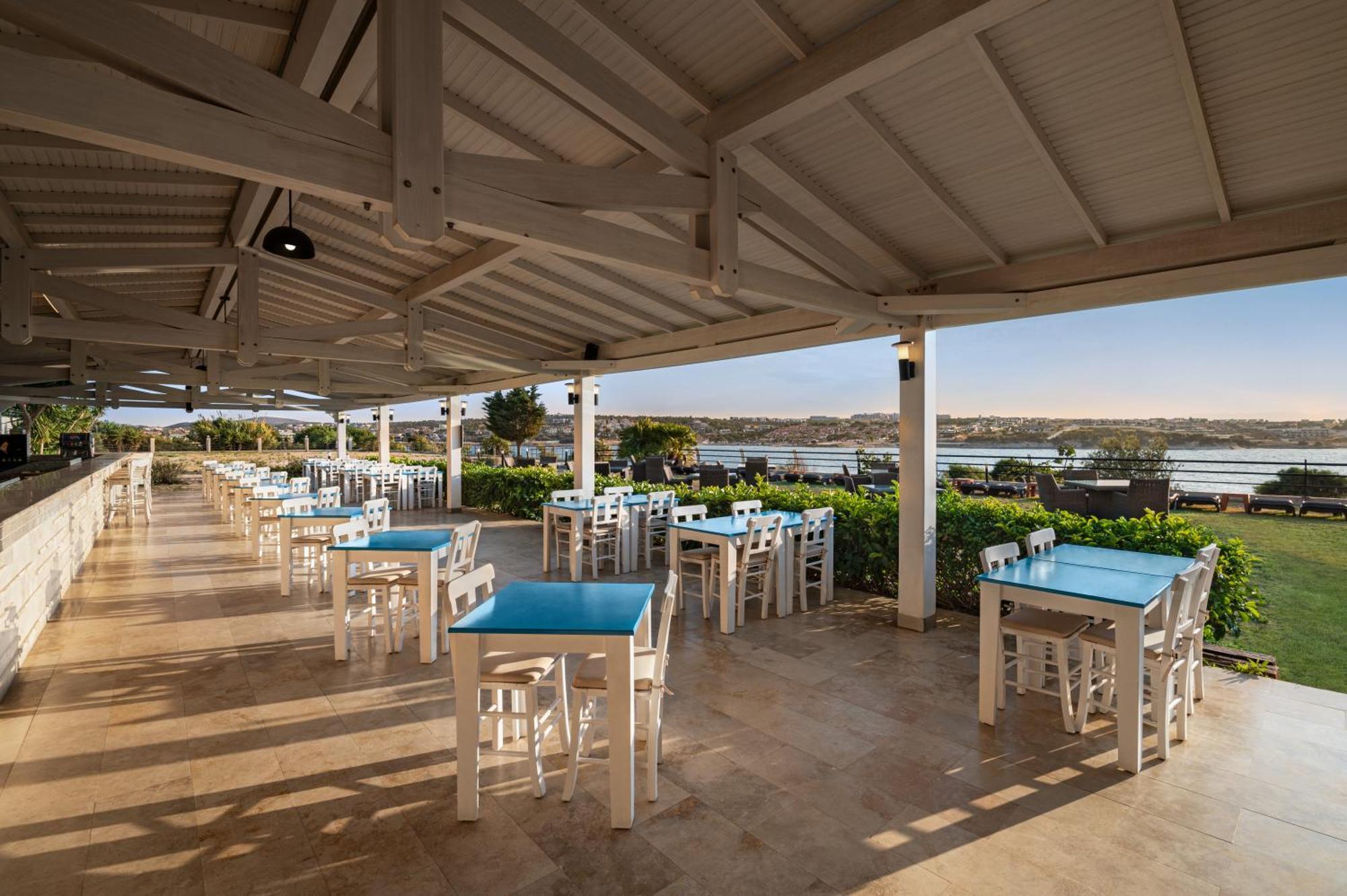 מלון איזמיר La Quinta By Wyndham Cesme מראה חיצוני תמונה