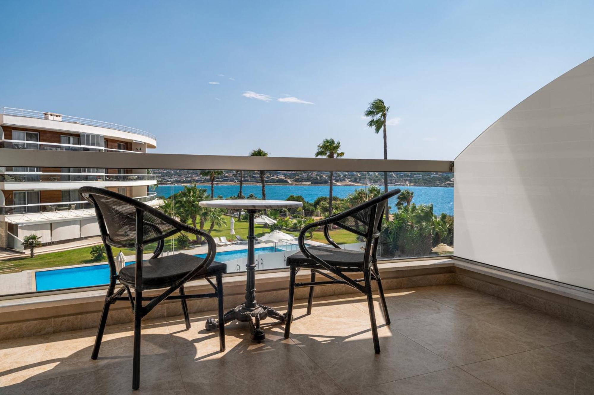 מלון איזמיר La Quinta By Wyndham Cesme מראה חיצוני תמונה